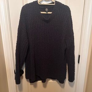 Women’s Sweater - navy